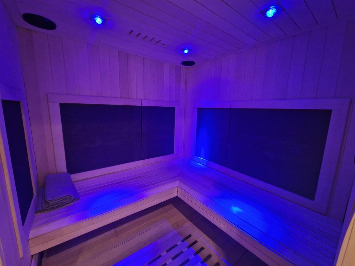 Rouen Centre Avec Sauna - Jacuzzi - Parking - 5 Etoiles Exterior foto